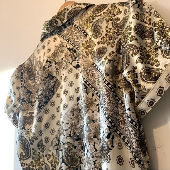 Paisley Blouse - Picture 7 of 7